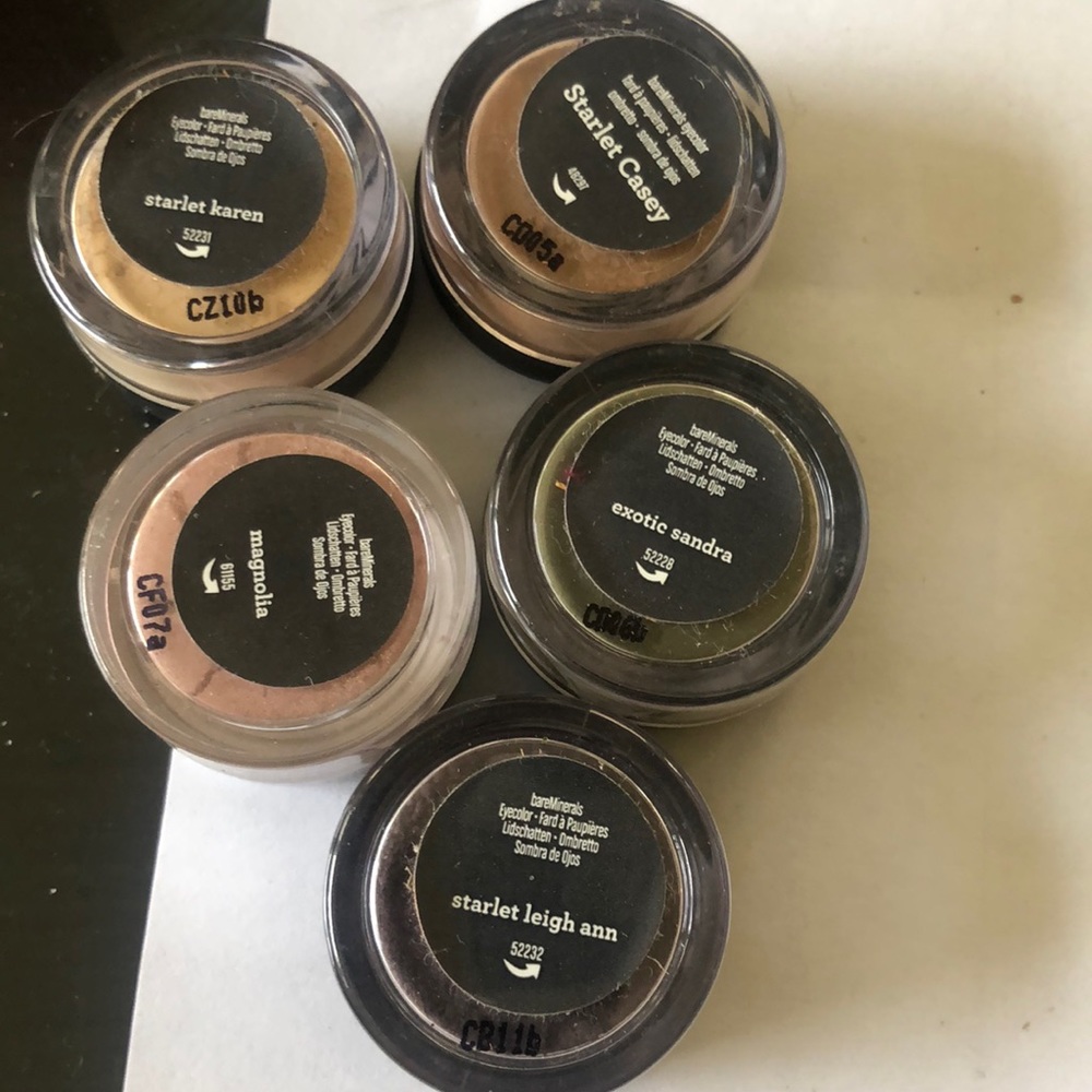 New bare minerals mini shadows